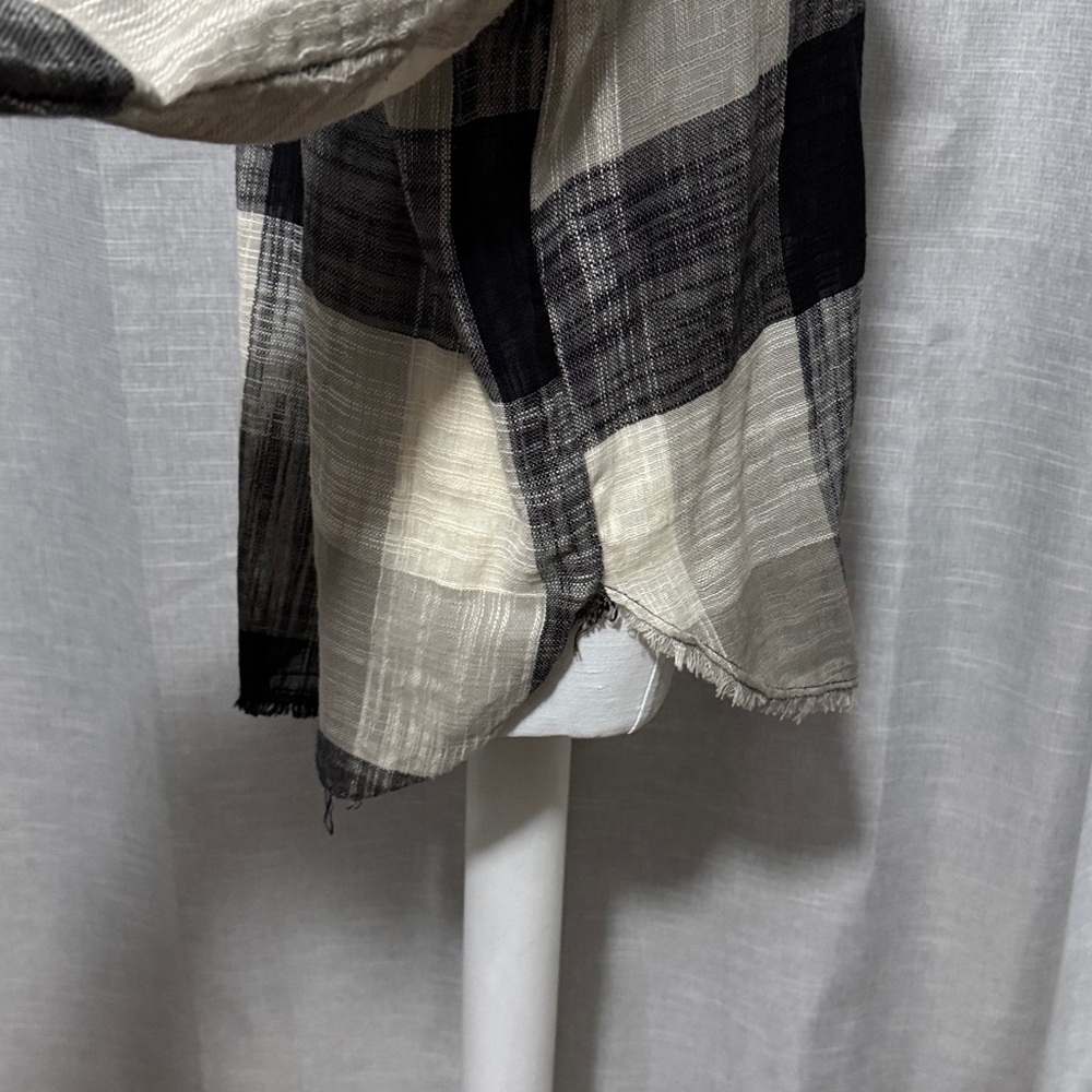 la miel 100% Cotton Shirt-Sz M-Relaxed-Button Up-Plaid-Raw Edge Trim-Lightweight - Picture 9 of 16